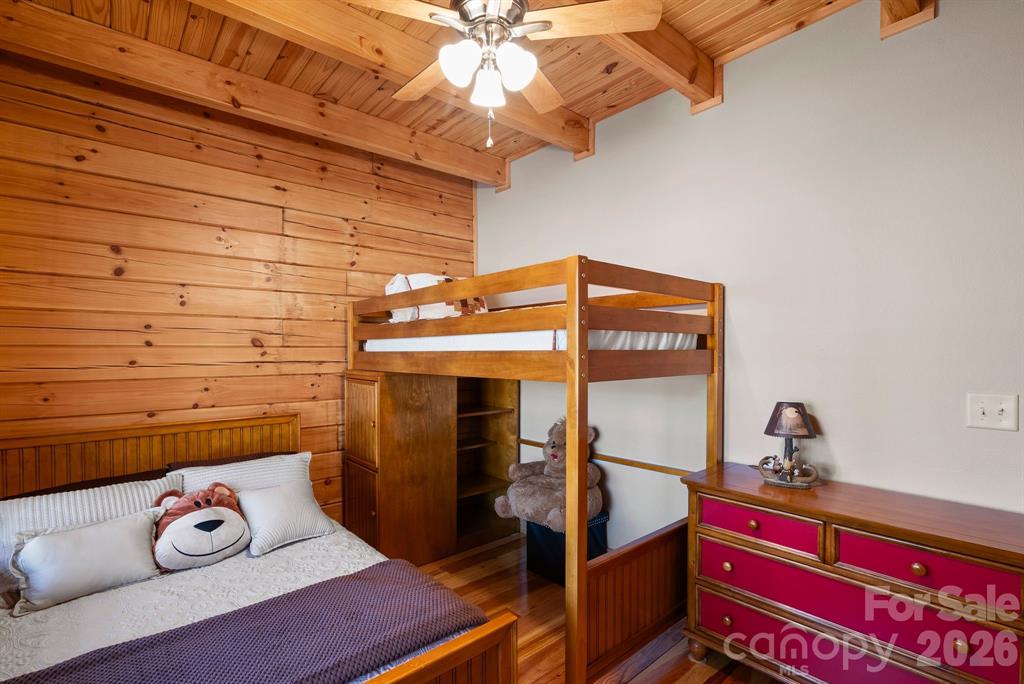 MLS #4353657, 130 S Chatem, Hearthstone Ridge