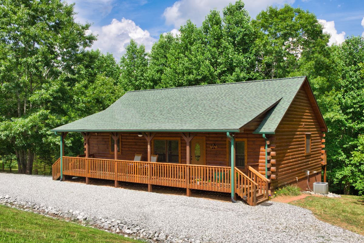 Cabins & Homes in Western NC