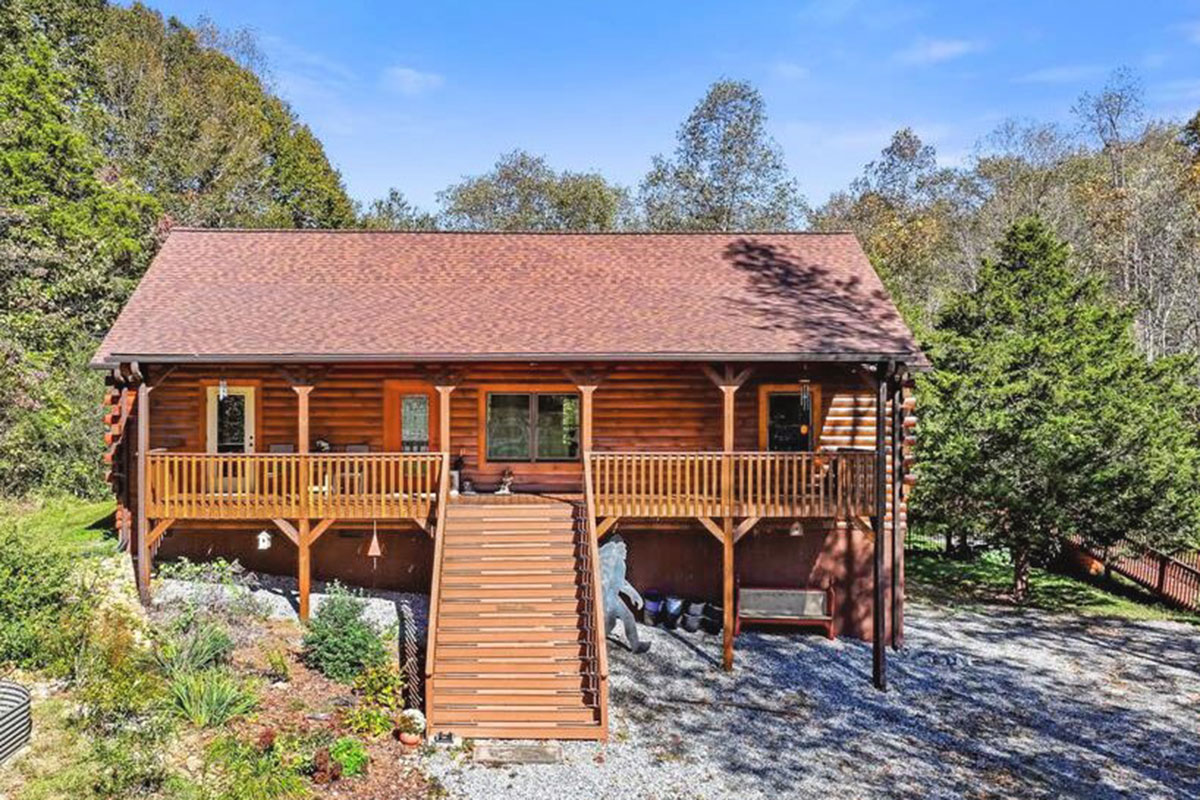 MLS #4409558 Log Cabin on 8.00 acres in Union Mills, NC